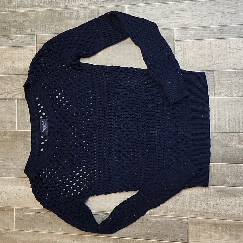 American Eagle brand sweater - Picture 5 of 9